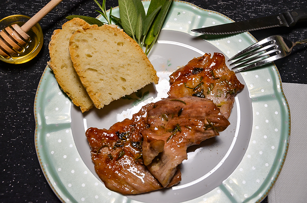 BRACIOLE AL MIELE E ROSMARINO