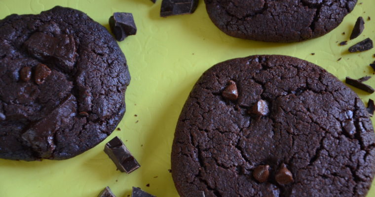 DARK CHOCOLATE COOKIES