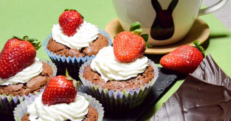 MUFFIN FRAGOLA E CIOCCOLATO